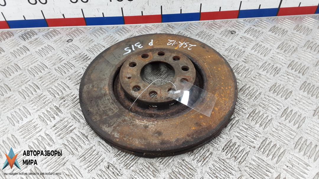 диск тормозной передний Audi A6 4B/C5 2000, 2.4 л., бензин, АКПП, седан - фото №1