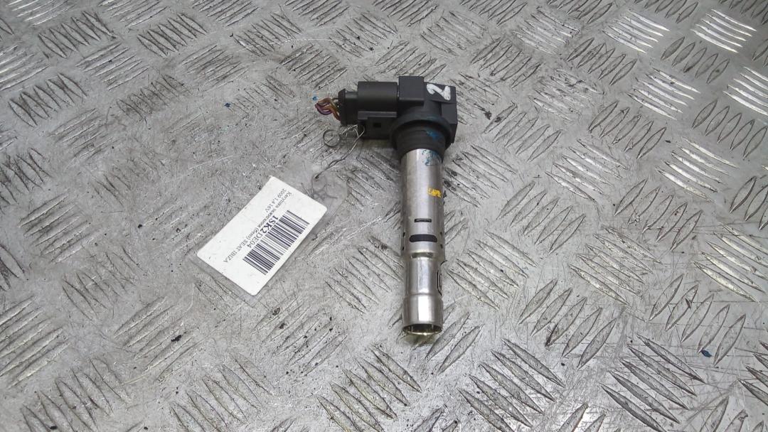 катушка зажигания SEAT Ibiza 4 поколение 2009, 1.4 л., бензин, МКПП, хетчбэк 5 дв., 036905715F - фото №1