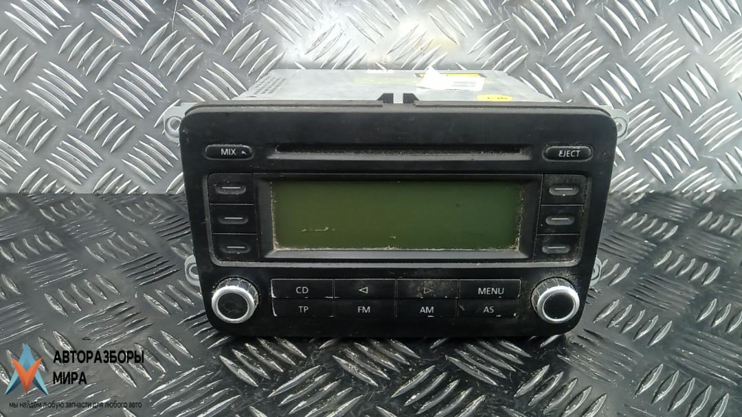 магнитола Volkswagen Passat B6 2005, 1.9 л., дизель, МКПП, седан - фото №1