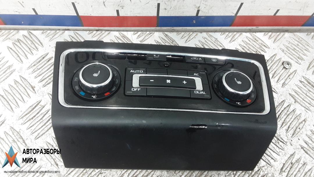 блок управления печки / климат-контроля Skoda Superb 2 поколение 2011, 2.0 л., дизель, МКПП, хетчбэк 5 дв., 3T0907044BE - фото №1