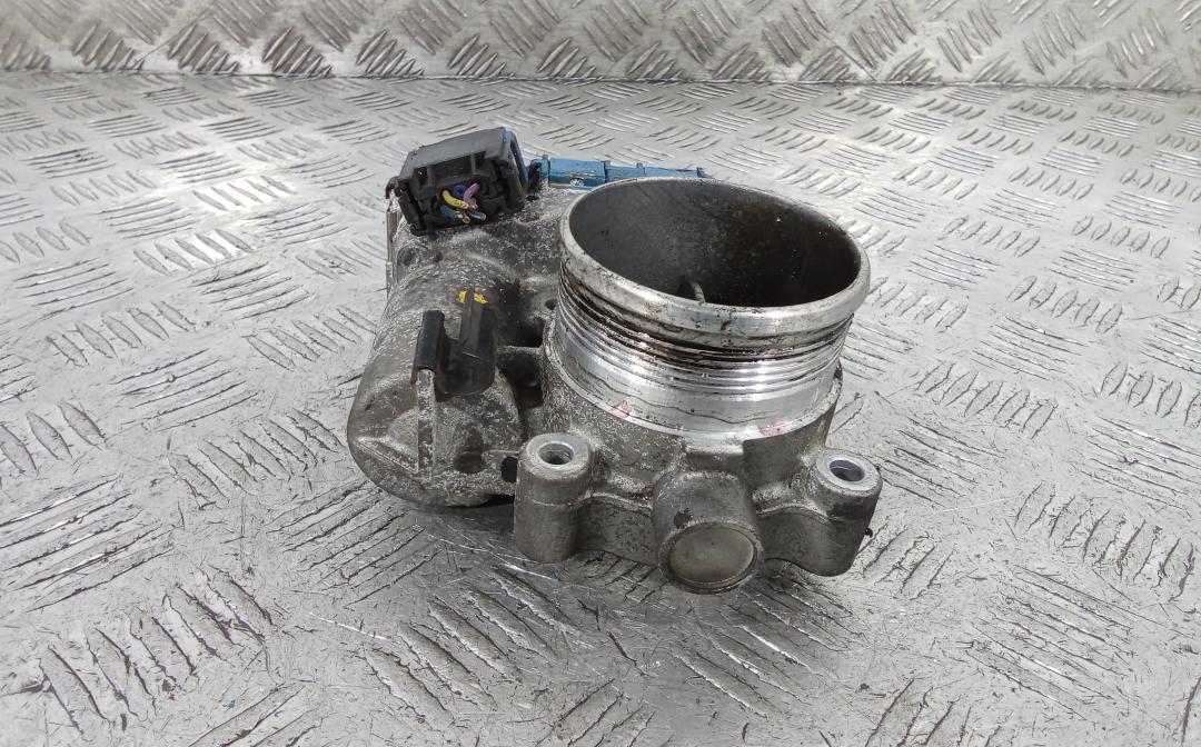 заслонка дроссельная Volvo V70 3 поколение 2009, 2.4 л., D D5, дизель, АКПП, универсал, 31216665 - фото №1