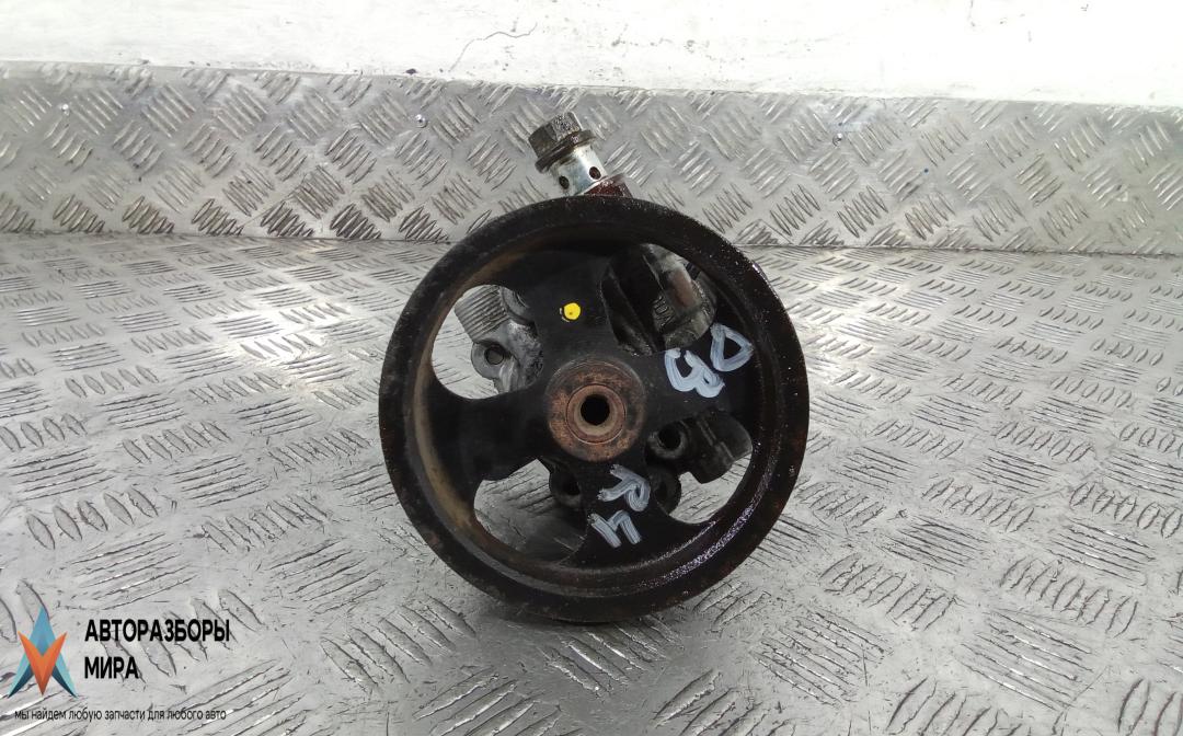 ГУР Toyota RAV4 2 поколение (XA20) 2002, 2.0 л., дизель, МКПП, внедорожник 5 дв. - фото №1