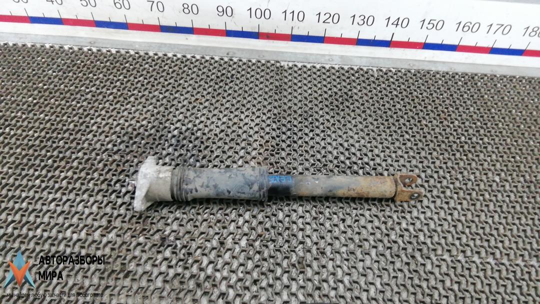 амортизатор задний Kia Magentis 2 поколение 2006, 2.0 л., CWT, бензин, МКПП, седан, 553112G100 - фото №1