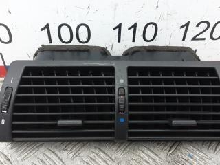 дефлектор обдува салона BMW X5 E53 2002, 3.0 л., дизель, МКПП, внедорожник 5 дв., 64228402221