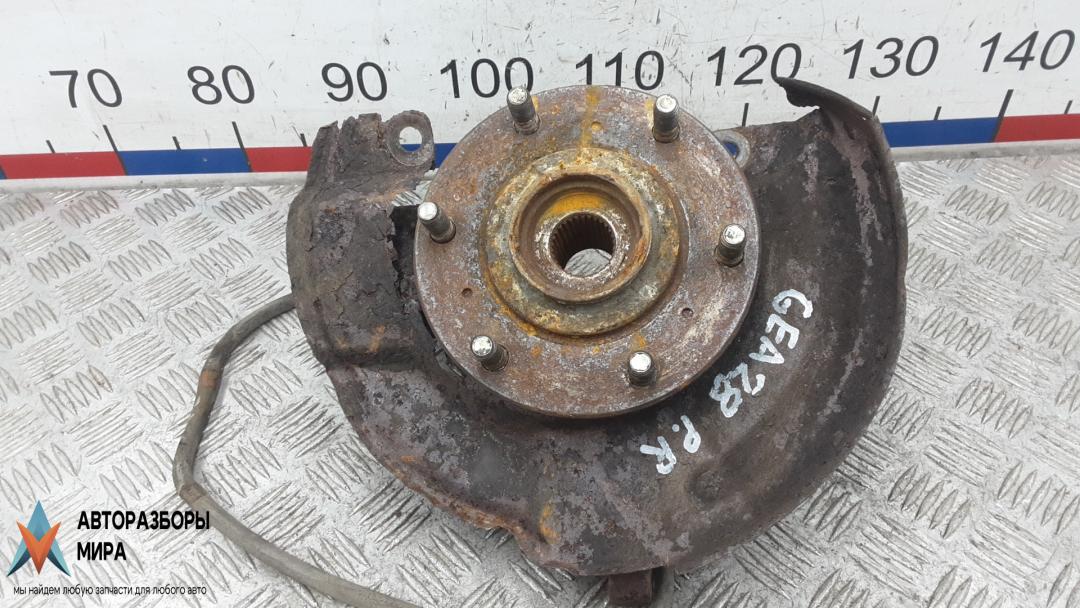 ступица передняя правая Mitsubishi L200 4 поколение 2007, 2.5 л., дизель, МКПП, пикап, MR992378, MR992374 - фото №1