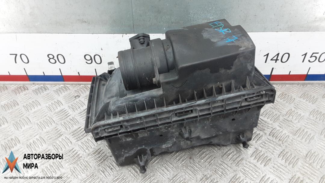 корпус воздушного фильтра Dodge Caliber 1 поколение 2006, 2.0 л., дизель, МКПП, внедорожник 5 дв. - фото №1