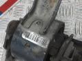 подушка крепления КПП Dodge Caliber 1 поколение 2006, 2.0 л., дизель, МКПП, внедорожник 5 дв. - фото №4