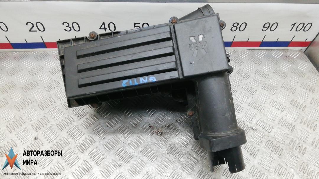 корпус воздушного фильтра Skoda Yeti 1 поколение 2012, 1.6 л., дизель, МКПП, внедорожник 5 дв. - фото №1