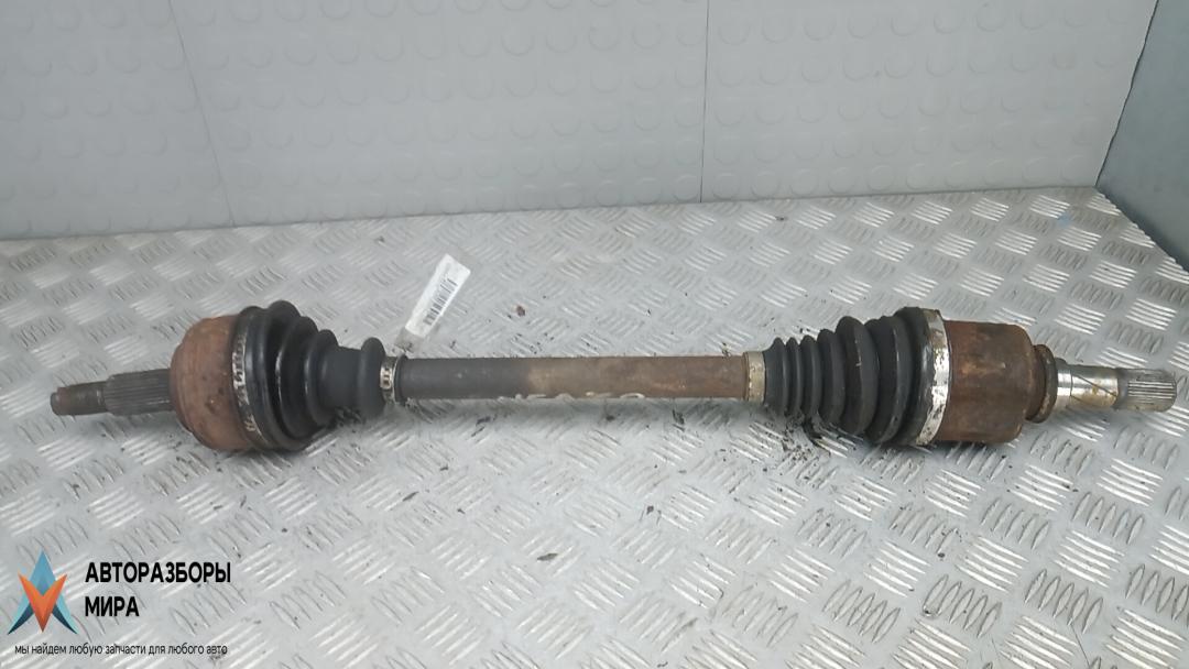 полуось передняя левая (приводной вал, ШРУС) Renault Master 3 поколение 2012, 2.3 л., дизель, МКПП, микроавтобус - фото №1