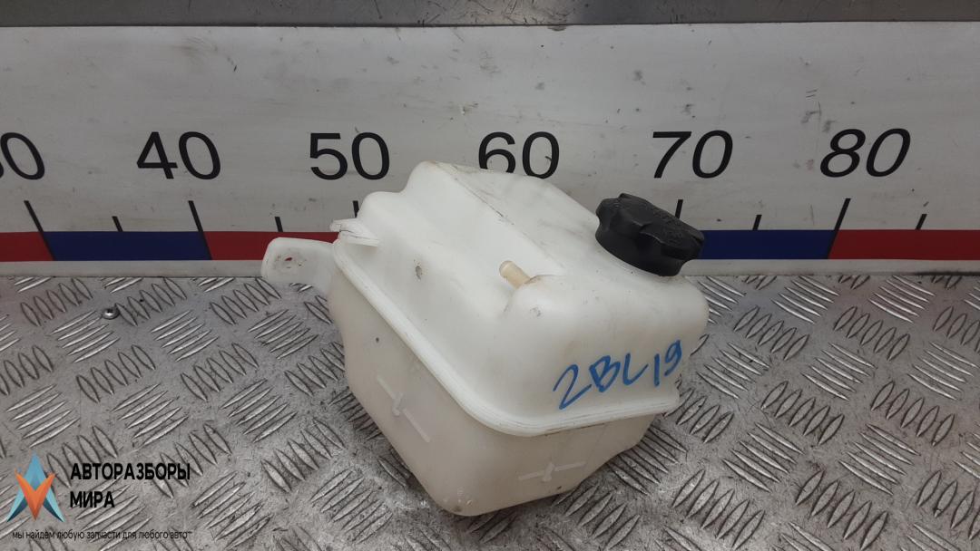 бачок расширительный Kia Sportage 3 поколение 2013, 1.7 л., дизель, МКПП, внедорожник 5 дв., 2544126100, 254302S000 - фото №1