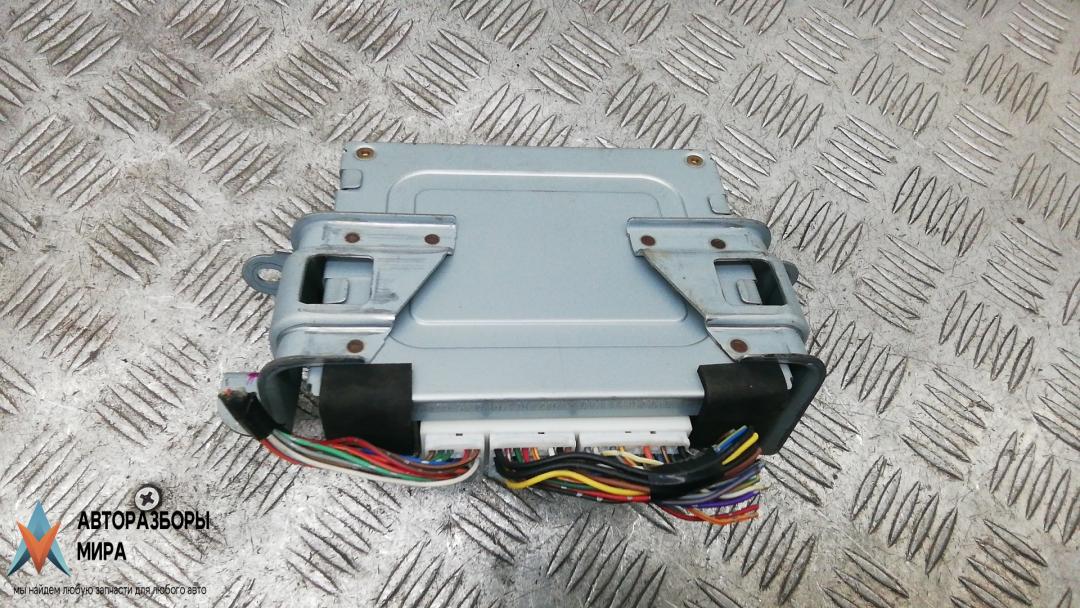 блок управления (другие) Mitsubishi Pajero 4 поколение 2009, 3.2 л., дизель, МКПП, внедорожник 5 дв., 8633A025 - фото №1