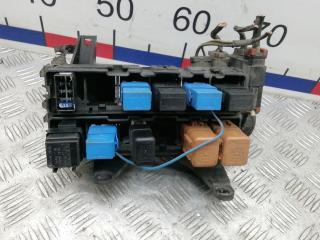 блок предохранителей Nissan Primera P12 2001, 1.8 л., бензин, МКПП, хетчбэк 5 дв., 2438351E01, 243823J100