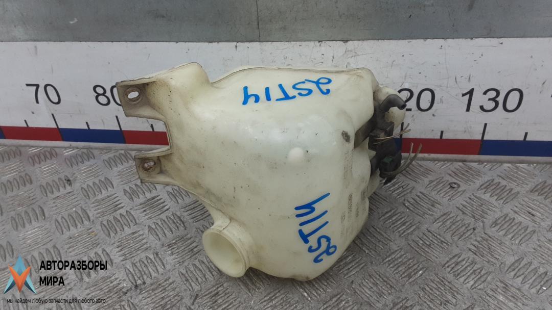 бачок омывателя Subaru Legacy 3 поколение 2000, 2.0 л., бензин, МКПП, универсал, 86610AE010 - фото №1