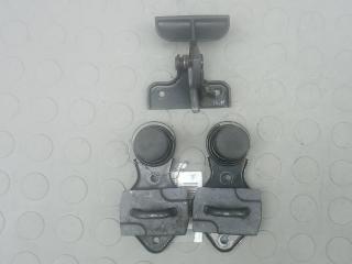 замок капота Mercedes-Benz GL-Класс X164 2007, 3.0 л., GL320 CDI, дизель, АКПП, внедорожник 5 дв.