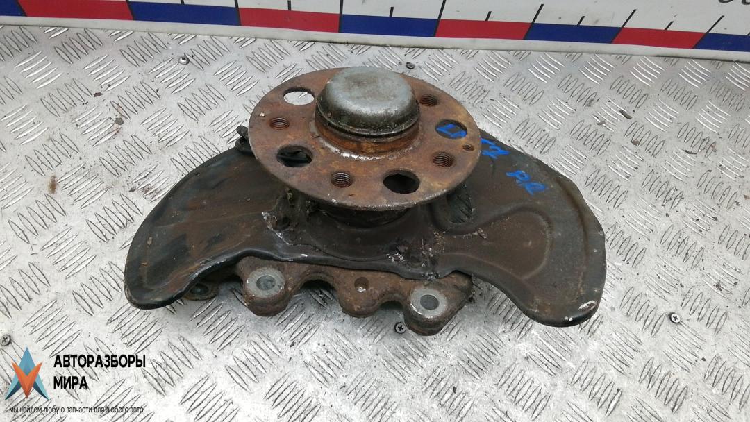 ступица передняя правая Mercedes-Benz C-Класс W204/S204 2008, 1.8 л., бензин, МКПП, седан - фото №1