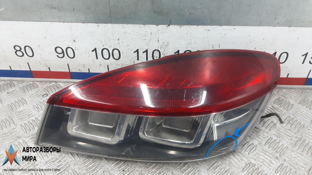 фонарь задний правый Renault Megane 3 поколение 2009, 1.5 л., дизель, МКПП, хетчбэк 5 дв. - фото №1