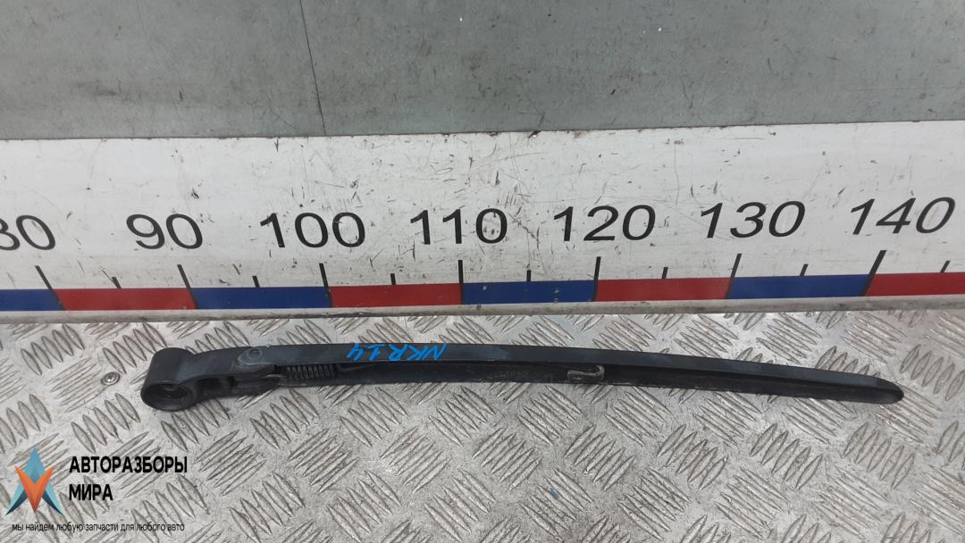 щеткодержатель задний Land Rover Range Rover Sport 1 поколение 2008, 3.6 л., дизель, АКПП, внедорожник 5 дв. - фото №1