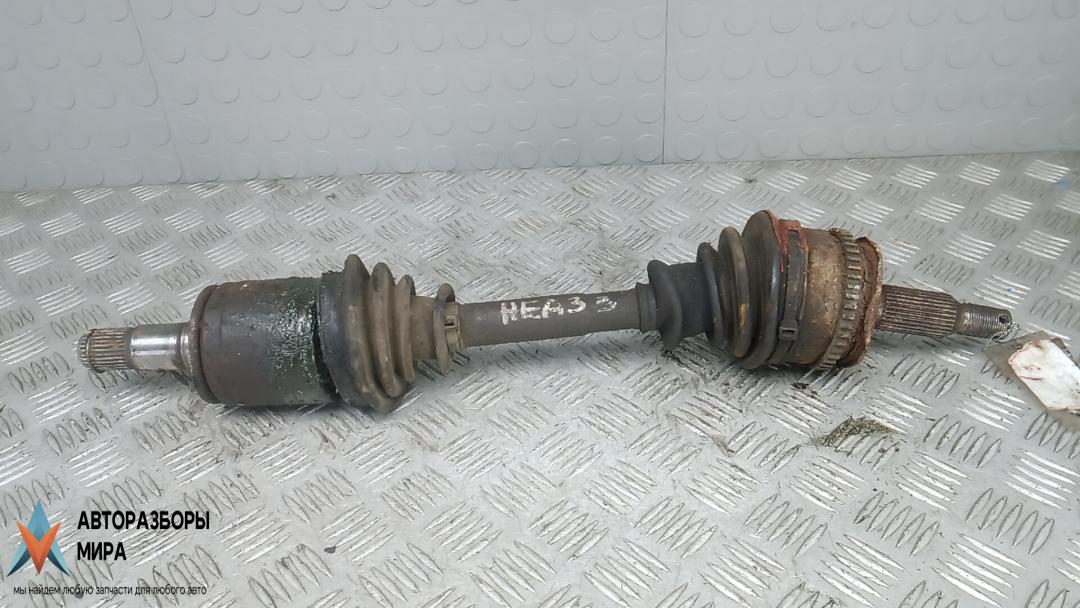 полуось передняя левая (приводной вал, ШРУС) Mitsubishi L200 4 поколение 2007, 2.5 л., дизель, МКПП, внедорожник 5 дв., MN107605 - фото №1