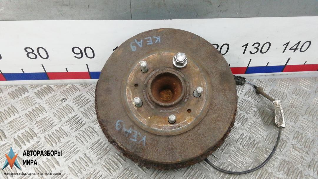 ступица задняя правая Ford Focus 3 поколение 2013, 1.0 л., бензин, МКПП, хетчбэк 5 дв. - фото №1