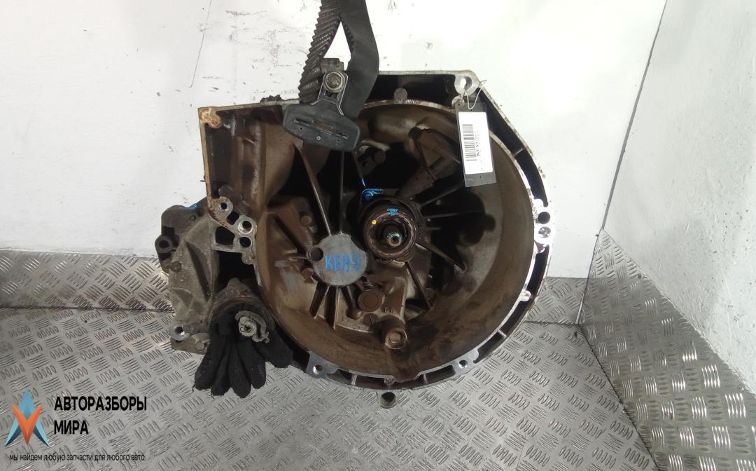 МКПП Ford Focus 3 поколение 2013, 1.0 л., бензин, МКПП, хетчбэк 5 дв., CV6R-7002-BBD - фото №1