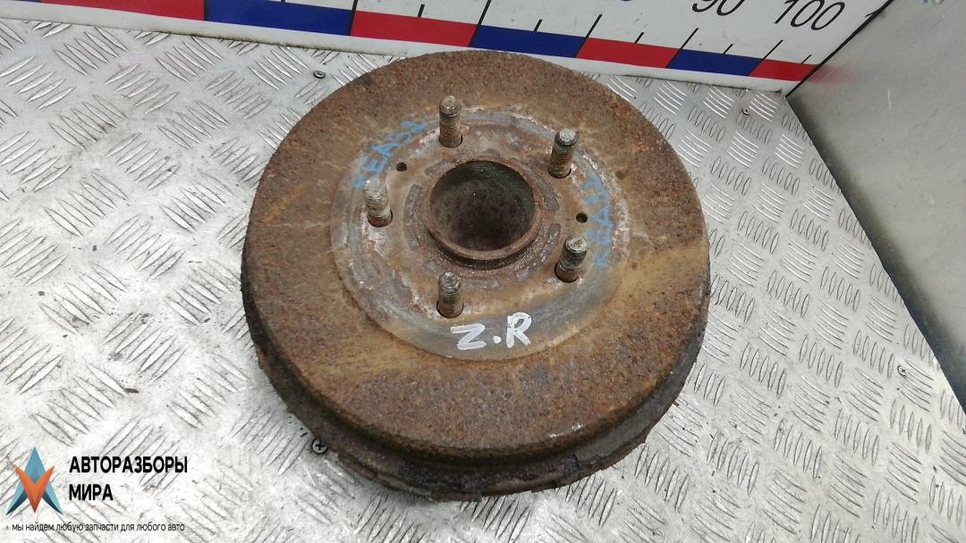 ступица задняя правая Ford Focus 3 поколение 2012, 1.6 л., TDCi, дизель, МКПП, хетчбэк 5 дв. - фото №1