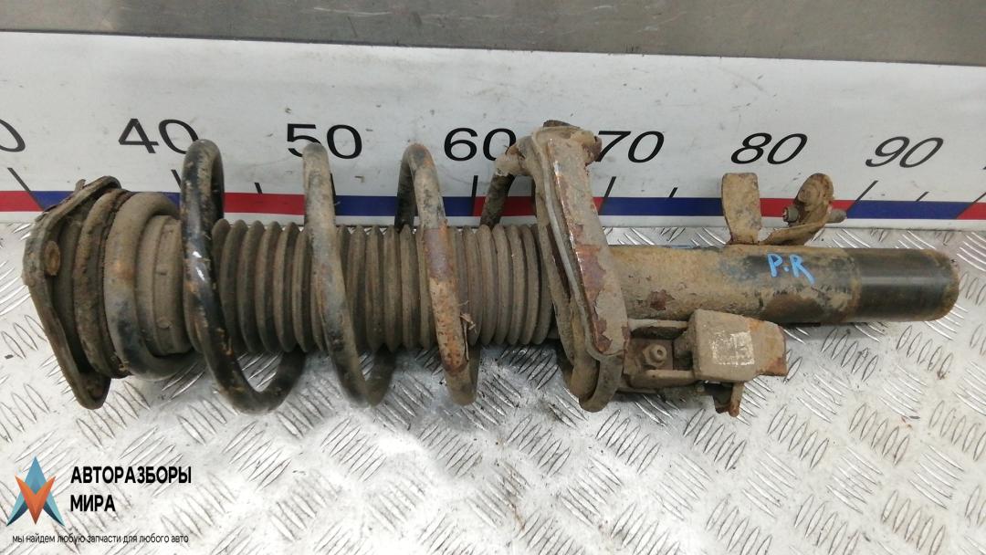 Стойка Ford Focus 3 поколение 2012, 1.6 л., TDCi, дизель, МКПП, хетчбэк 5 дв. - фото №1