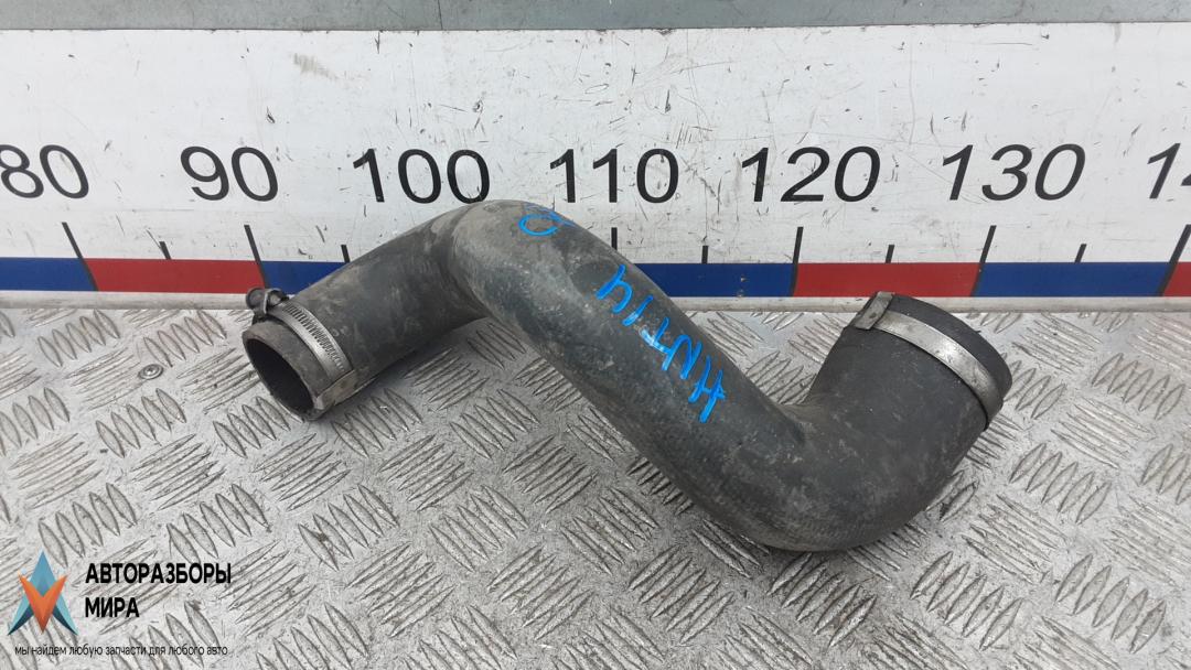 патрубок интеркулера Land Rover Discovery 3 поколение 2005, 2.7 л., TD V6, дизель, АКПП, внедорожник 5 дв., PNH500221 - фото №1