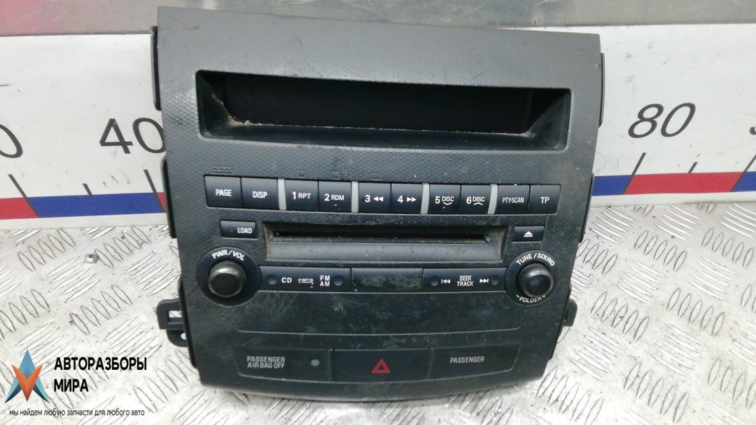 магнитола Peugeot 4007 1 поколение 2007, 2.2 л., дизель, МКПП, внедорожник 5 дв. - фото №1