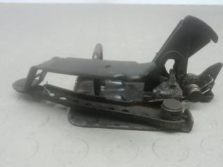 замок капота Volkswagen Phaeton 1 поколение 2007, 3.0 л., дизель, АКПП, седан, 3D0823480E