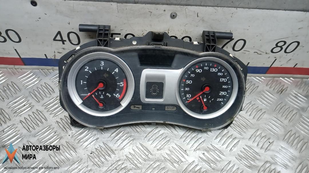приборная панель Renault Clio 3 поколение 2006, 1.5 л., дизель, МКПП, хетчбэк 5 дв., 8200582705G - фото №1