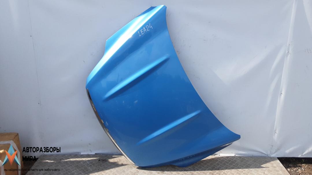 капот Ford Kuga 1 поколение 2009, 2.0 л., TDCi 4x4, дизель, МКПП, внедорожник 5 дв. - фото №1