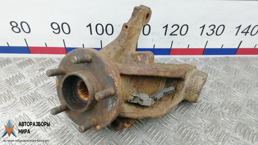 ступица передняя правая Ford Kuga 1 поколение 2009, 2.0 л., TDCi 4x4, дизель, МКПП, внедорожник 5 дв. - фото №1