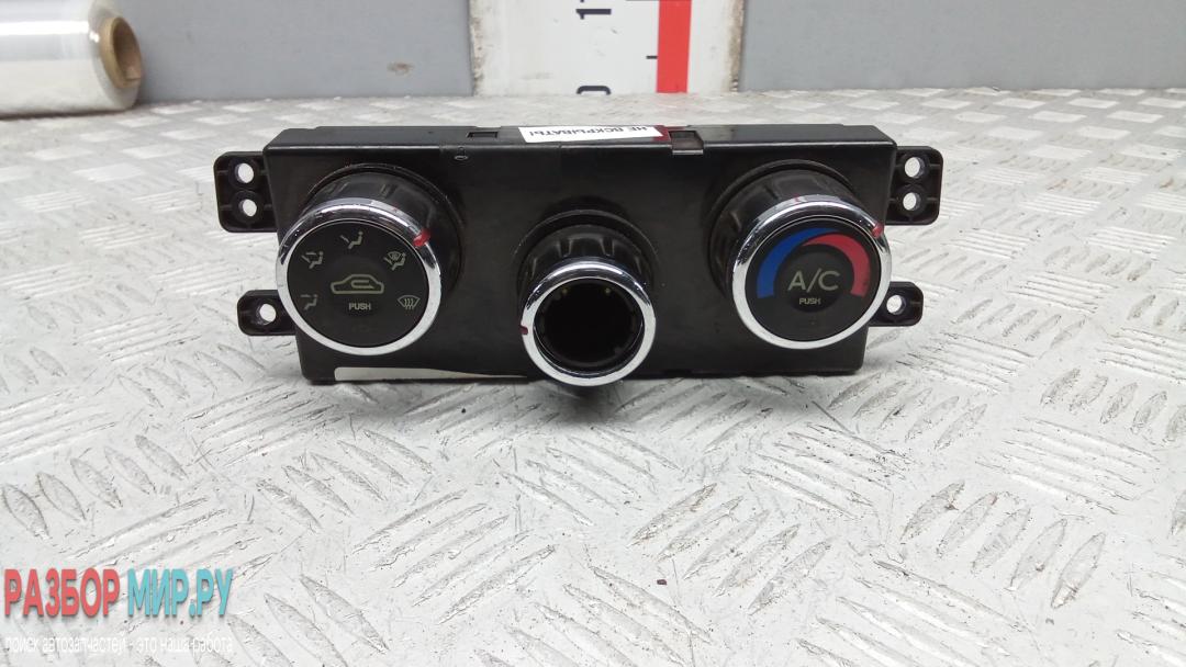 блок управления печки / климат-контроля Hyundai Tucson 1 поколение 2005, 2.0 л., дизель, МКПП, внедорожник 5 дв., 972502EXXX - фото №1