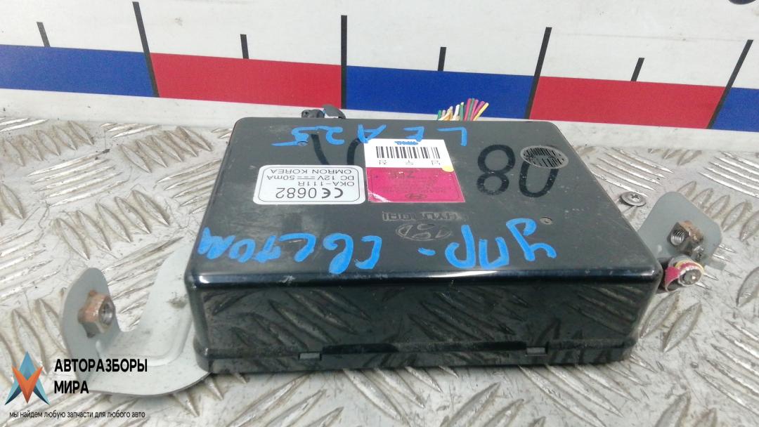 блок управления светом Hyundai Tucson 1 поколение 2005, 2.0 л., дизель, МКПП, внедорожник 5 дв., 954002E240 - фото №1