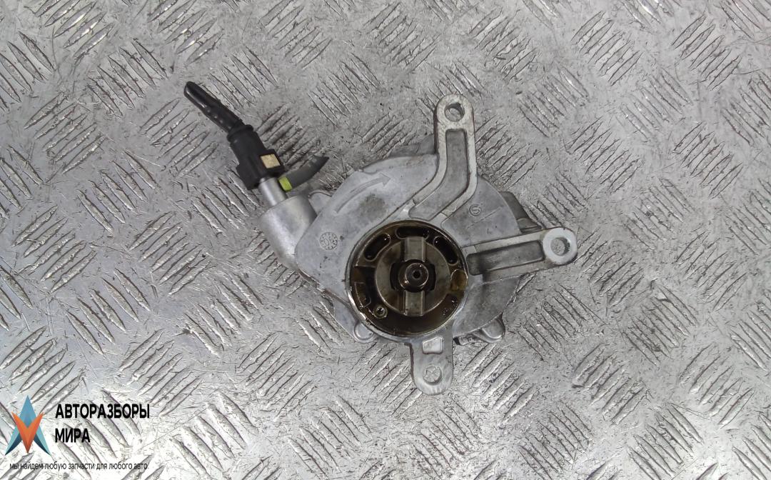 насос вакуумный Toyota COROLLA VERSO 2007, 2.2 л., D-CAT, дизель, МКПП, минивэн, 29300-0R010 - фото №1