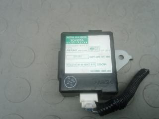 блок управления центральным замком Toyota RAV4 2 поколение (XA20) 2000, 2.0 л., бензин, МКПП, внедорожник 5 дв., 8974142150, 1513006970