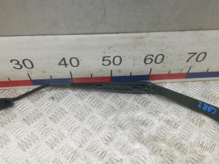 щеткодержатель (поводок стеклоочистителя, дворник) Toyota RAV4 2 поколение (XA20) 2000, 2.0 л., бензин, МКПП, внедорожник 5 дв.