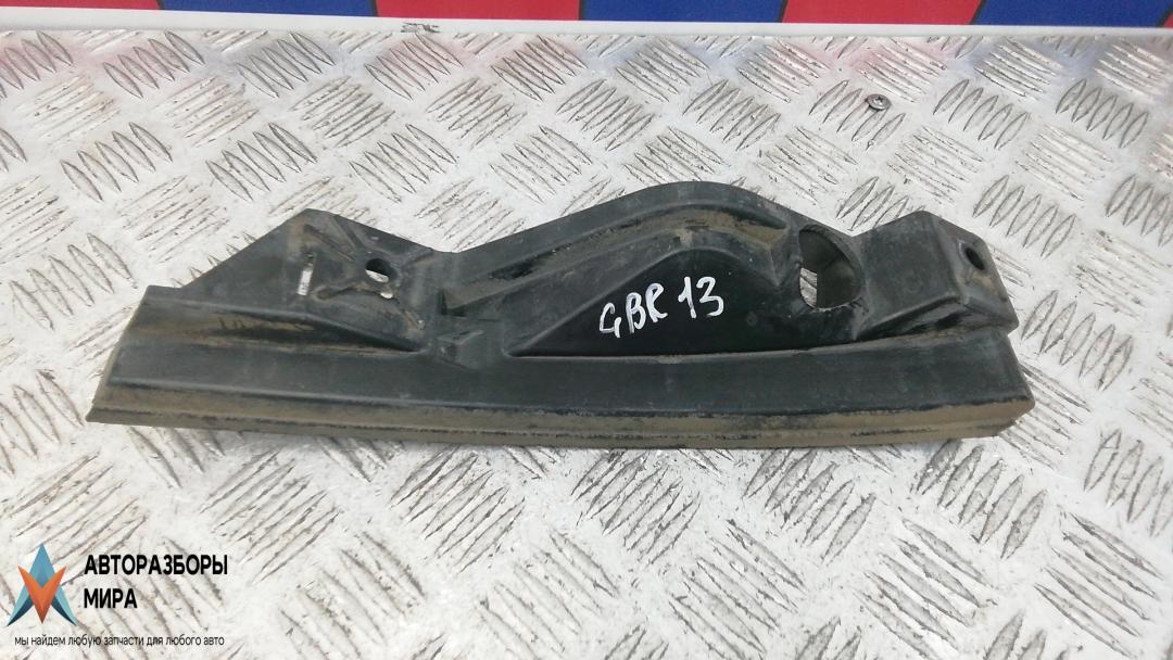 крепление бампера Volkswagen Touran 1 поколение 2004, 2.0 л., дизель, МКПП, минивэн - фото №1