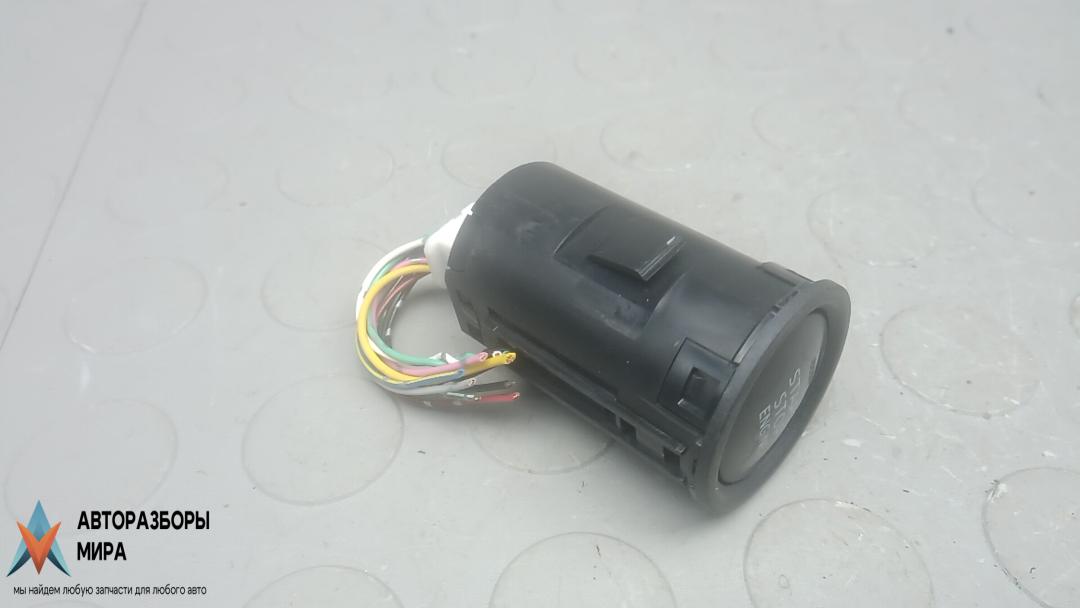 кнопка запуска двигателя Mazda CX-5 1 поколение 2014, 2.2 л., дизель, МКПП, внедорожник 5 дв., KD45663S0 - фото №1