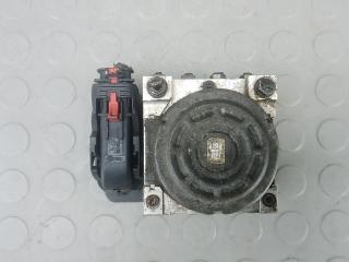 блок ABS Skoda Octavia 3 поколение (A7) 2015, 1.6 л., дизель, МКПП, хетчбэк 5 дв., 3Q0614517C