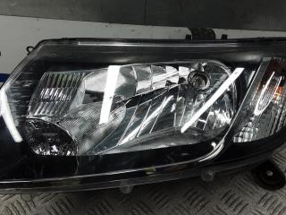 фара левая Dacia Logan 2 поколение 2013, 0.9 л., бензин, МКПП, универсал