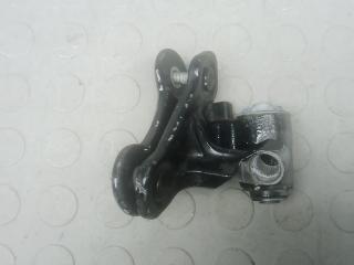 Петля передняя левая Mercedes-Benz C-Класс W204/S204 2010, 2.2 л., D C220 CDI, дизель, МКПП, седан