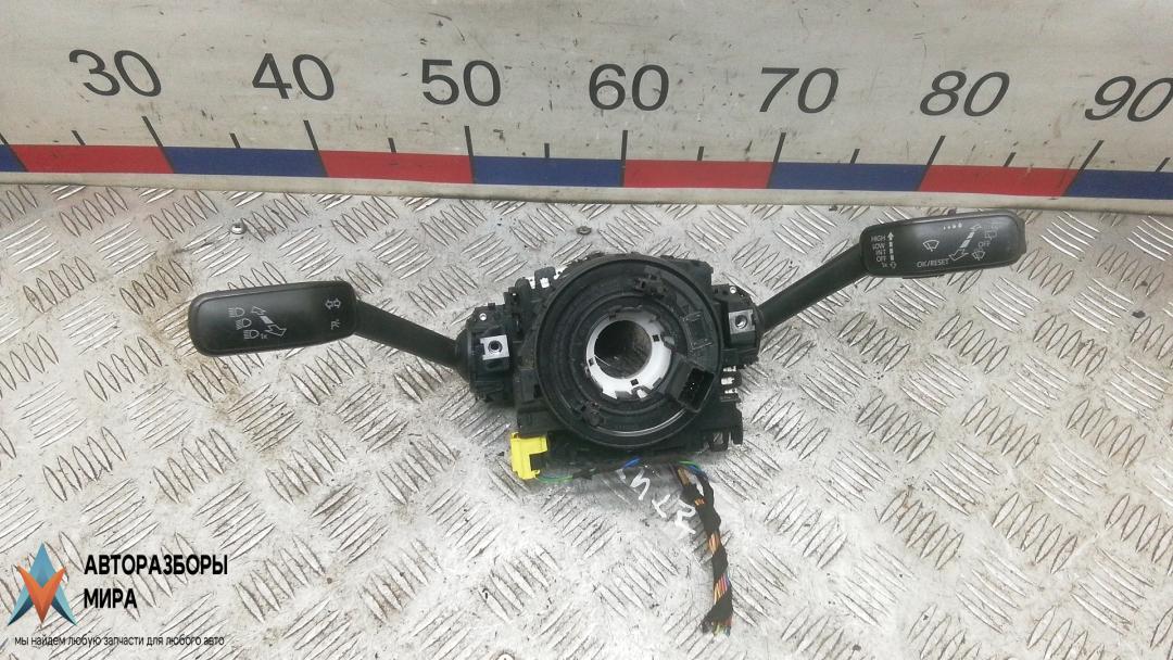 переключатель подрулевой Skoda Octavia 3 поколение (A7) 2015, 1.6 л., дизель, МКПП, хетчбэк 5 дв., 5Q0953513Q, 5Q0953549C - фото №1