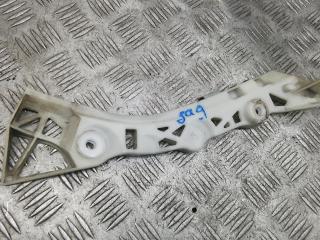 Крепление бампера заднего Mazda 3 BL 2008, 1.6 л., дизель, МКПП, хетчбэк 5 дв.