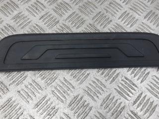 накладка на порог внутренняя Kia Sorento 2 поколение [рестайлинг] 2013, 2.2 л., дизель, МКПП, внедорожник 5 дв., 858952P000VA